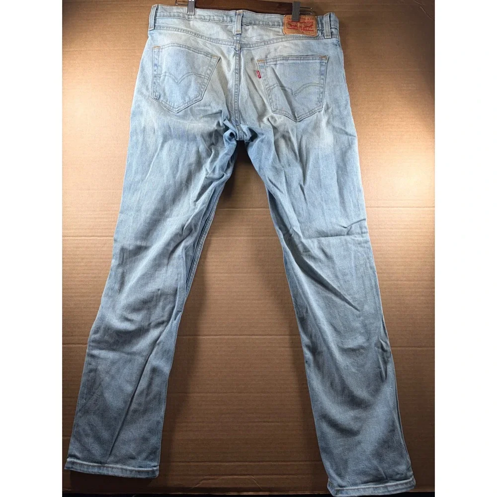 Levis brand levi